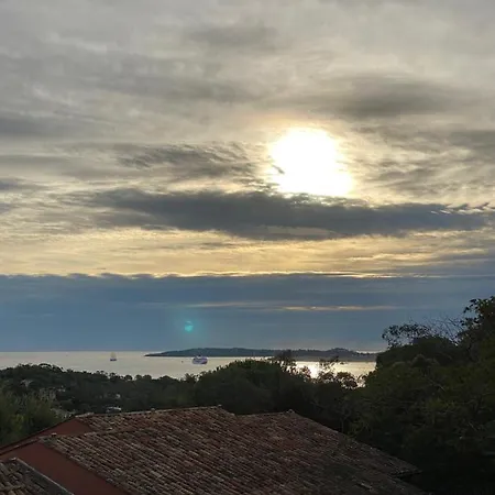 Appartement Vue Les Restanques Du Golfe De Saint Tropez