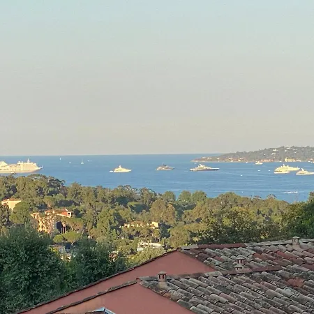 Lägenhet Vue Les Restanques Du Golfe De Saint Tropez *